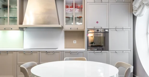 Kitchen cabinet painting