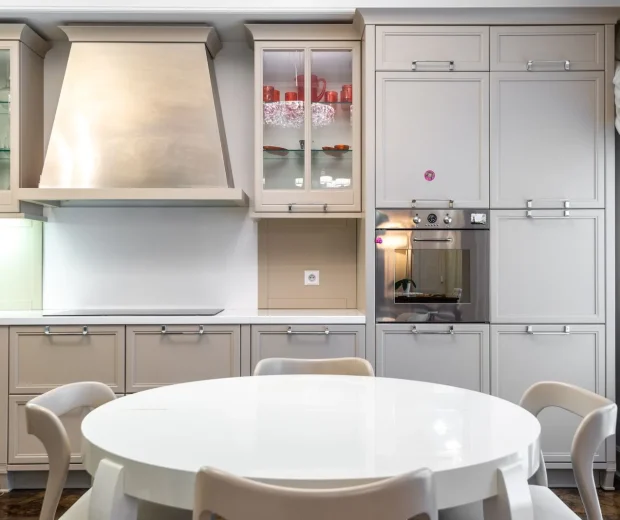 Kitchen cabinet painting